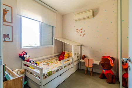 Apartamento à venda com 145m², 3 quartos e 2 vagasQuarto 02