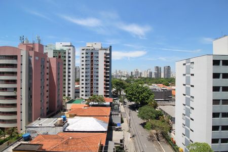 Vista de apartamento para alugar com 2 quartos, 66m² em Indianópolis, São Paulo