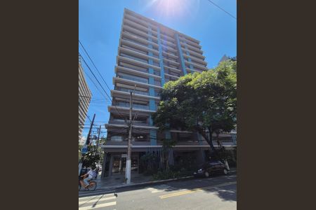 Apartamento para alugar com 66m², 2 quartos e 1 vaga Apartamento para alugar com 66m², 2 quartos e 1 vagaFachada