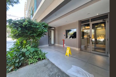 Apartamento para alugar com 66m², 2 quartos e 1 vaga Apartamento para alugar com 66m², 2 quartos e 1 vagaEntrada