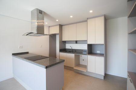 Apartamento para alugar com 66m², 2 quartos e 1 vaga Apartamento para alugar com 66m², 2 quartos e 1 vagaCozinha