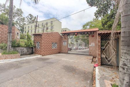 Apartamento para alugar com 47m², 2 quartos e 1 vaga Apartamento para alugar com 47m², 2 quartos e 1 vagaFachada