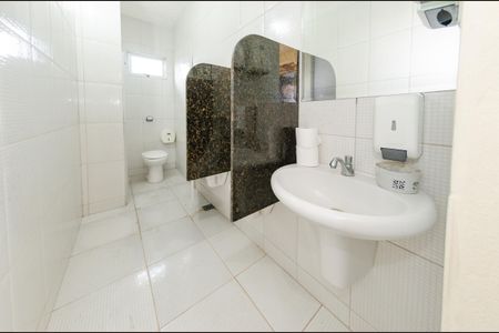 Casa à venda com 560m², 4 quartos e 3 vagasBanheiro terraço 2