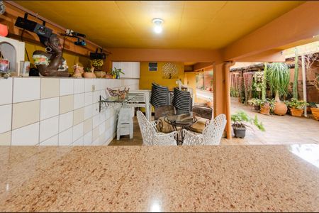 Casa à venda com 560m², 4 quartos e 3 vagasÁrea de serviço