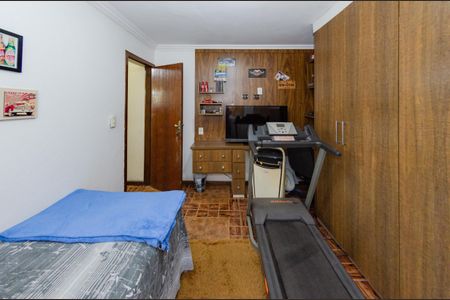 Casa à venda com 560m², 4 quartos e 3 vagasQuarto 2