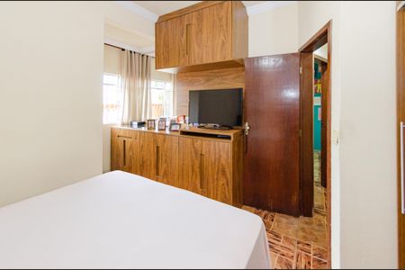 Casa à venda com 560m², 4 quartos e 3 vagasSuíte 2