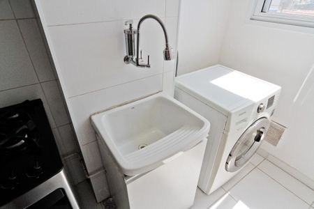 Apartamento para alugar com 43m², 2 quartos e sem vagaÁrea de Serviço