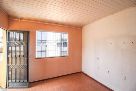 Sala de casa para alugar com 2 quartos, 65m² em Outeiro, Belford Roxo