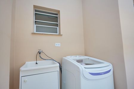 Apartamento para alugar com 135m², 2 quartos e 2 vagas Apartamento para alugar com 135m², 2 quartos e 2 vagasÁrea de Serviço