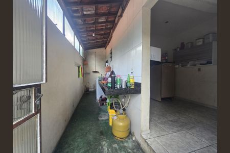 Casa para alugar com 2 quartos, 80m² em Tirol, Contagem