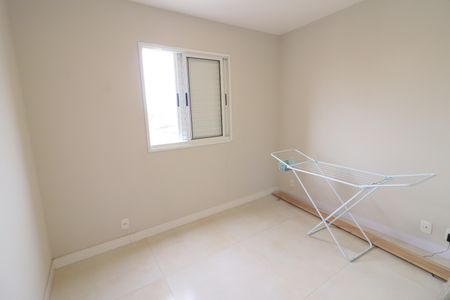 Quarto 2 de apartamento para alugar com 2 quartos, 75m² em Km 18, Osasco