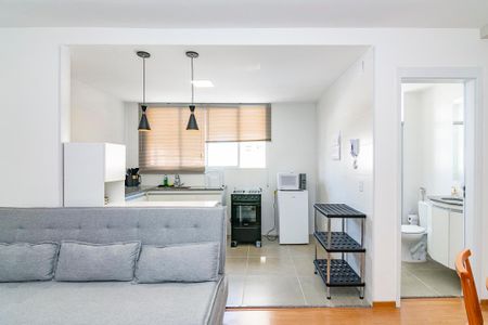 Sala de apartamento para alugar com 1 quarto, 35m² em Barro Preto, Belo Horizonte