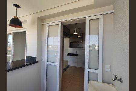 Apartamento para alugar com 2 quartos, 65m² em Aclimação, Uberlândia