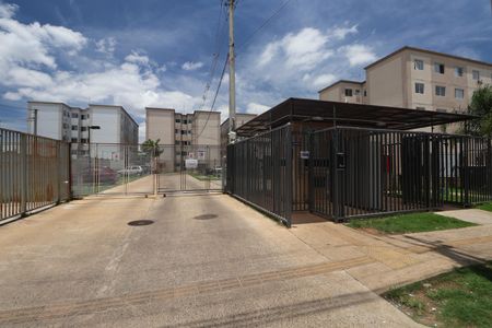 Casa para alugar com 42m², 2 quartos e 1 vagaFachada e portaria