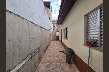 Casa à venda com 140m², 2 quartos e 1 vagaCorredor 