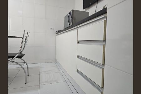 Casa à venda com 140m², 2 quartos e 1 vagaCozinha 