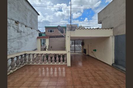 Casa à venda com 140m², 2 quartos e 1 vagaGaragem 
