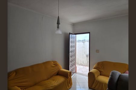 Casa à venda com 140m², 2 quartos e 1 vagaSala 