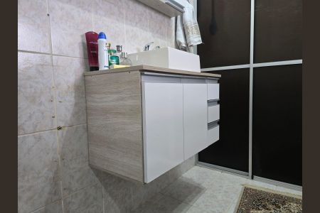 Casa à venda com 140m², 2 quartos e 1 vagaBanheiro Social