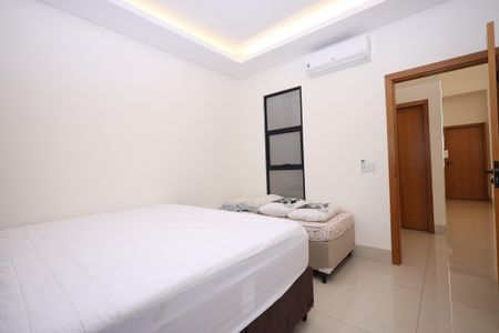 Casa para alugar com 156m², 3 quartos e 2 vagasQuarto 1