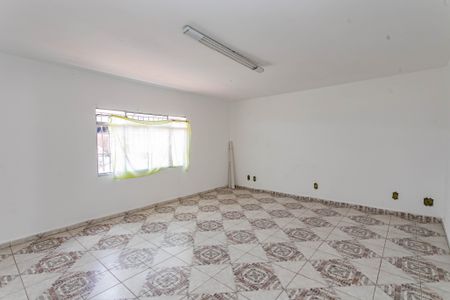 Sala de casa para alugar com 2 quartos, 85m² em Jardim Vergueiro, São Paulo