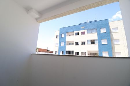 Apartamento para alugar com 60m², 2 quartos e 1 vagaSacada