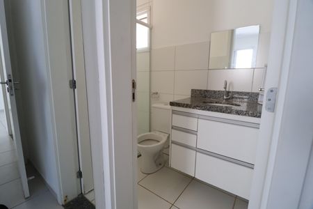 Apartamento para alugar com 60m², 2 quartos e 1 vagaBanheiro do Quarto 2