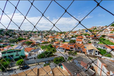 Apartamento para alugar com 220m², 3 quartos e 3 vagas Apartamento para alugar com 220m², 3 quartos e 3 vagasVista