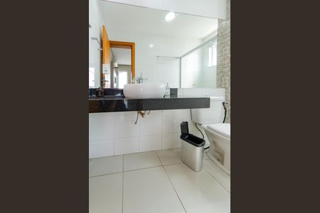 Apartamento para alugar com 220m², 3 quartos e 3 vagas Apartamento para alugar com 220m², 3 quartos e 3 vagasBanheiro suíte