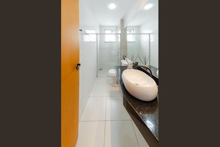 Apartamento para alugar com 220m², 3 quartos e 3 vagas Apartamento para alugar com 220m², 3 quartos e 3 vagasBanheiro social