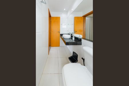 Apartamento para alugar com 220m², 3 quartos e 3 vagas Apartamento para alugar com 220m², 3 quartos e 3 vagasBanheiro suíte