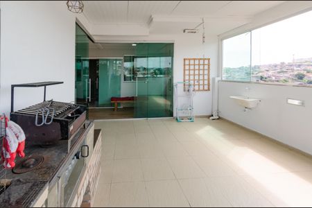 Apartamento para alugar com 220m², 3 quartos e 3 vagas Apartamento para alugar com 220m², 3 quartos e 3 vagasÁrea