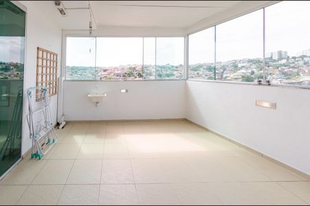 Apartamento para alugar com 220m², 3 quartos e 3 vagas Apartamento para alugar com 220m², 3 quartos e 3 vagasÁrea