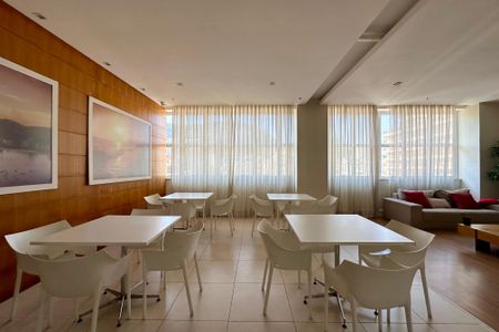 Apartamento à venda com 94m², 2 quartos e 1 vaga