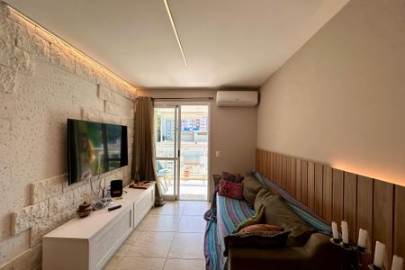 Apartamento à venda com 94m², 2 quartos e 1 vaga