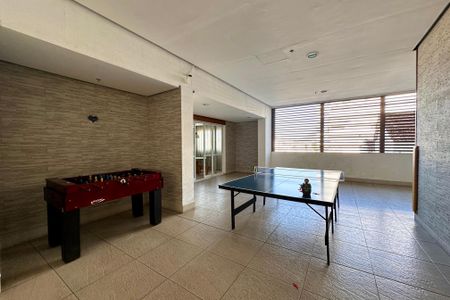 Apartamento à venda com 94m², 2 quartos e 1 vaga