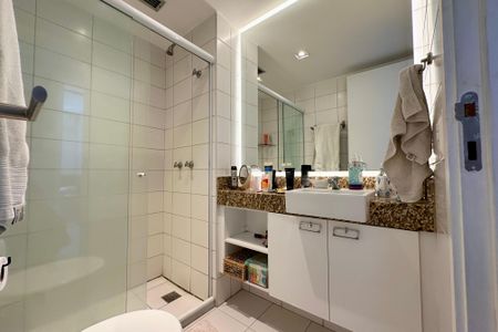 Apartamento à venda com 94m², 2 quartos e 1 vaga