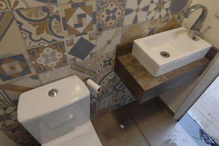 Casa à venda com 299m², 4 quartos e 4 vagasLavabo 2