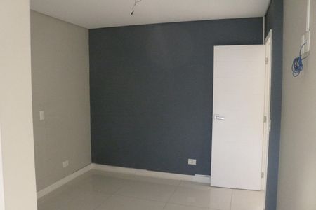 Casa à venda com 299m², 4 quartos e 4 vagasSuíte 3