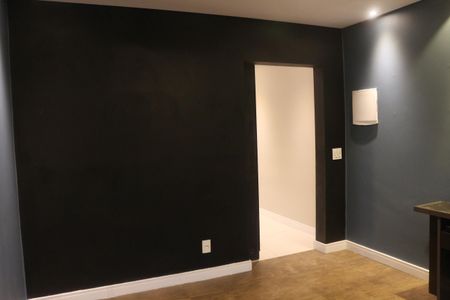 Casa à venda com 299m², 4 quartos e 4 vagasQuarto