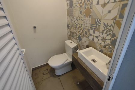 Casa à venda com 299m², 4 quartos e 4 vagasLavabo 2