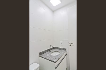 Apartamento para alugar com 37m², 2 quartos e sem vagaBanheiro