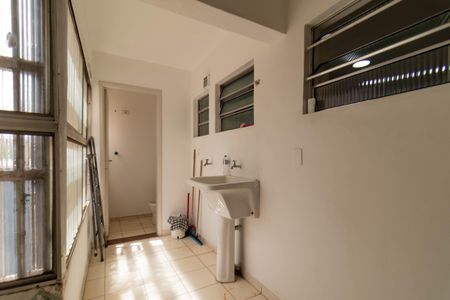 Apartamento para alugar com 127m², 3 quartos e sem vagaÁrea de Serviço