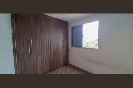 Quarto 1 de apartamento para alugar com 2 quartos, 45m² em São Pedro, Osasco
