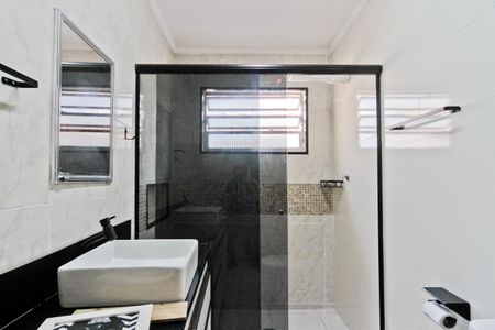 Casa para alugar com 90m², 3 quartos e 1 vaga Casa para alugar com 90m², 3 quartos e 1 vagaBanheiro