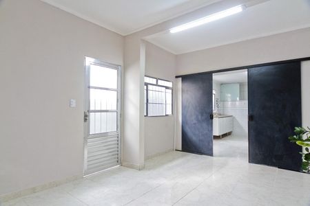 Sala de casa para alugar com 3 quartos, 90m² em São Domingos, São Paulo