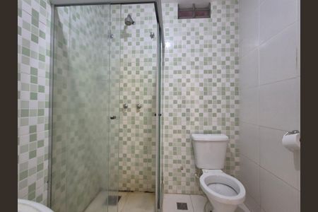 Casa à venda com 180m², 3 quartos e 3 vagasBanheiro 