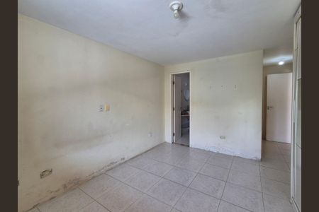 Casa à venda com 180m², 3 quartos e 3 vagasSuíte 