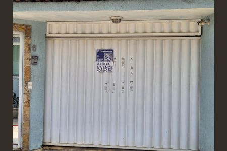 Casa à venda com 180m², 3 quartos e 3 vagasPlaca 