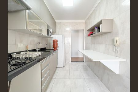 Apartamento à venda com 61m², 2 quartos e 1 vaga Apartamento à venda com 61m², 2 quartos e 1 vagaCozinha e Área de Serviço